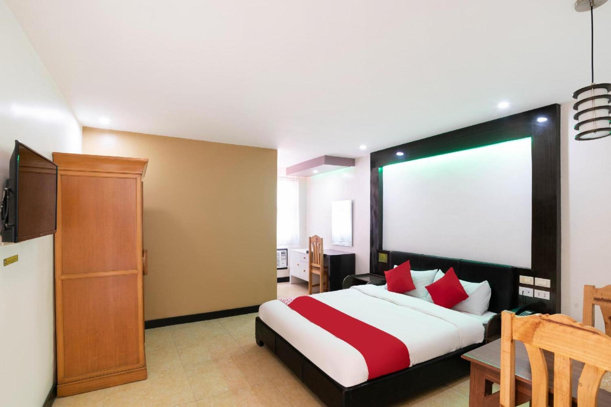 Oyo 195 Ranchotel - Binan Exterior foto