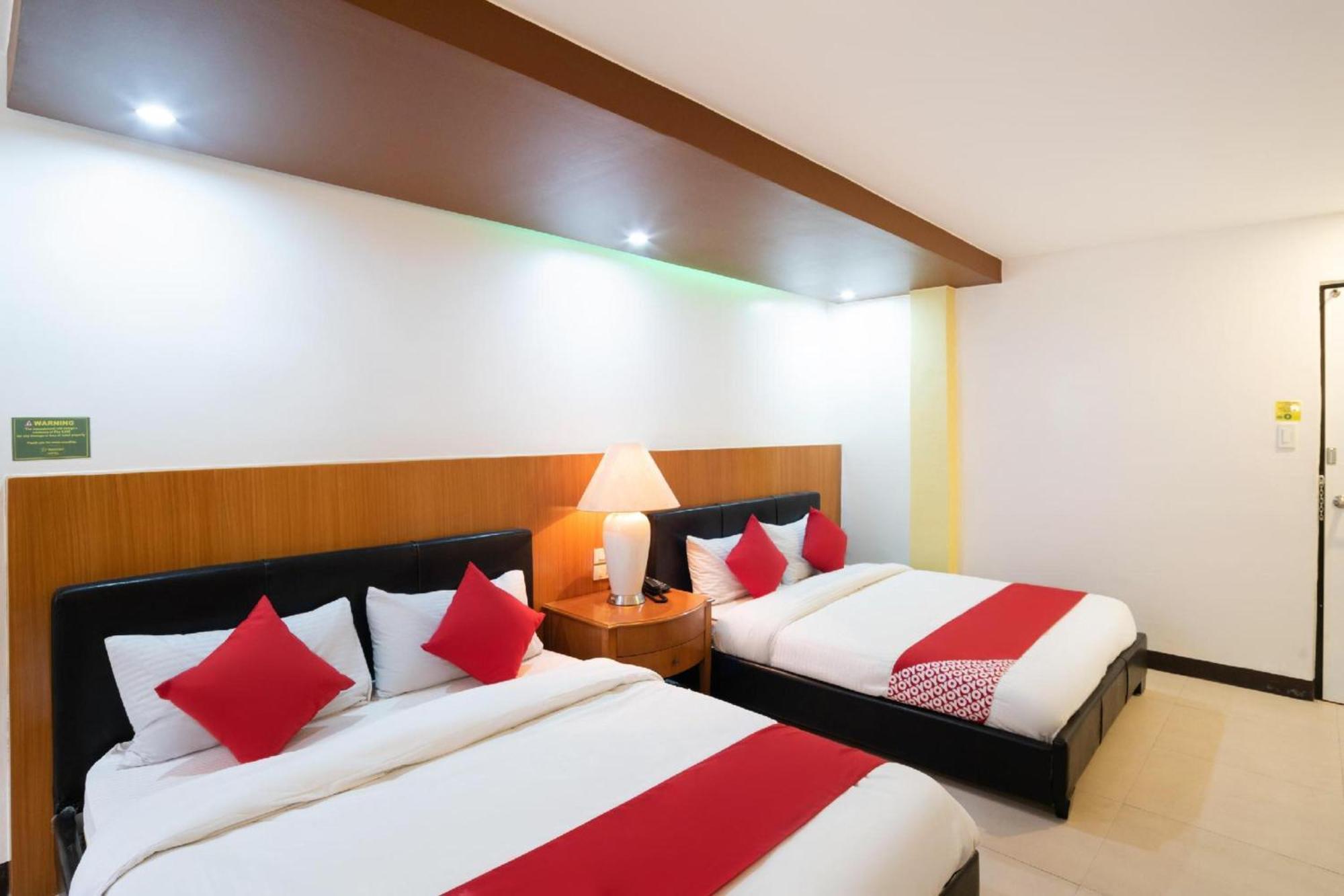 Oyo 195 Ranchotel - Binan Exterior foto